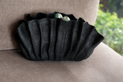 Josephine Clamshell Clutch Black