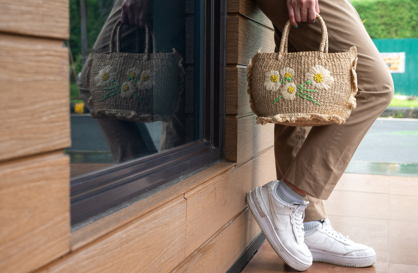 Daisy Mini Bucket Bag