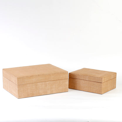 Kaye Simple Storage Boxes, crafted from 100% natural plant fiber with soft faux suede lining. Elegant and eco-friendly storage solutions for decluttering and organizing jewelry, accessories, and everyday essentials.