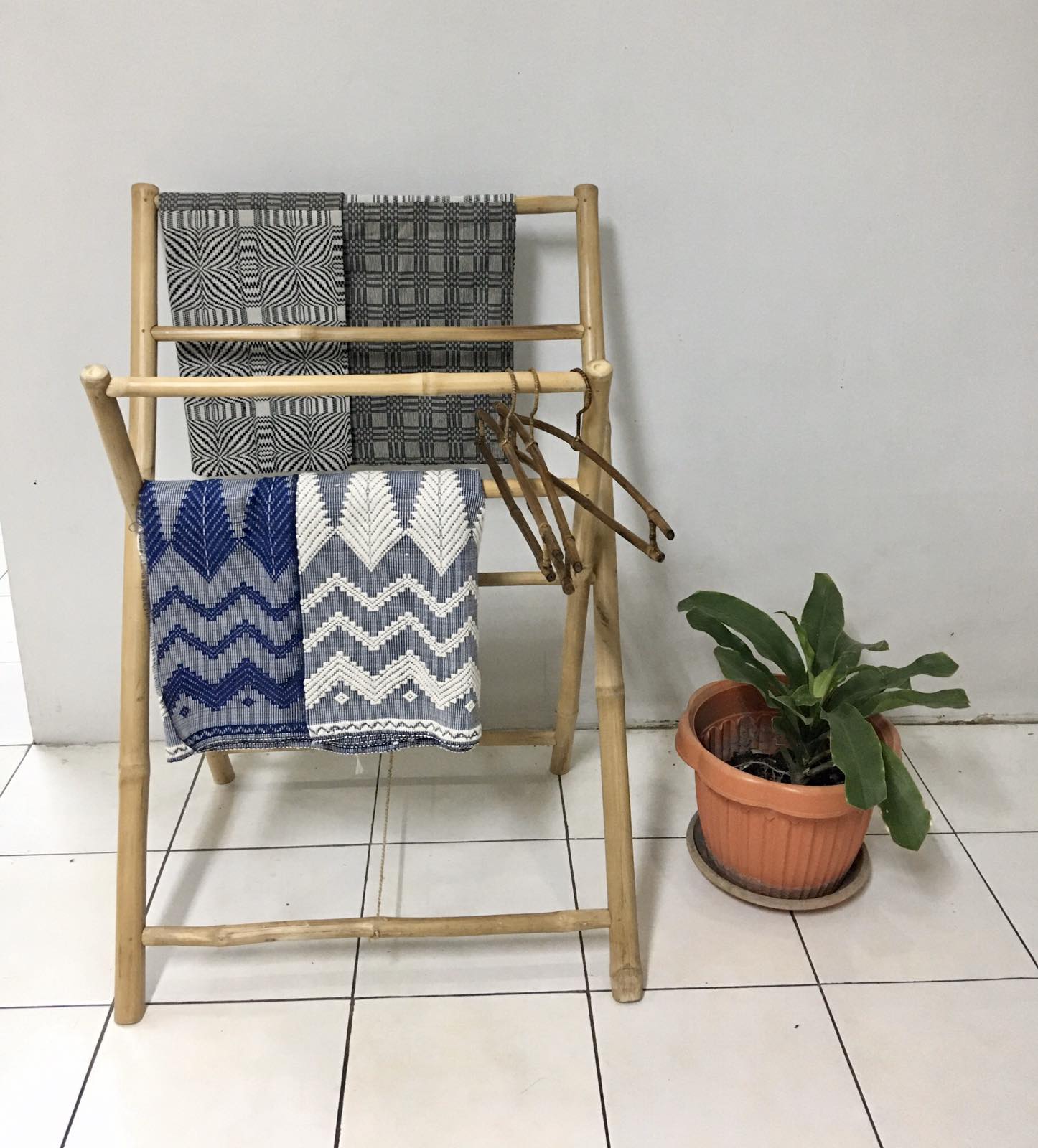Veronica Bamboo Clothes Rack Dryer made from 100% bamboo, promoting sustainable living with energy-efficient air drying. Ideal for both home use and retail displays, this eco-friendly, space-saving rack adds a natural aesthetic to any space.